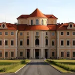 Отель Chateau Liblice Бушице