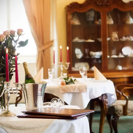 Отель Chateau Liblice Бушице