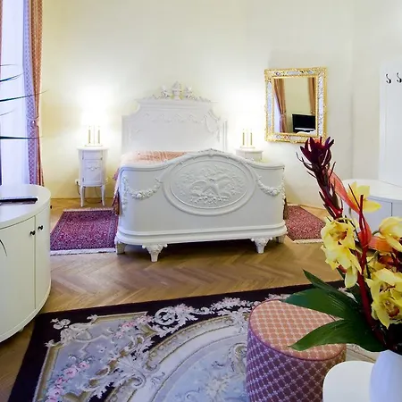 Hotell Chateau Liblice Byšice