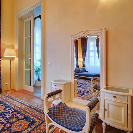 Chateau Liblice מלון