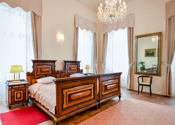 Chateau Liblice Szálloda 4*